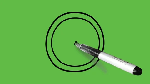 Draw wall clock which show minute and hour hand at 11(eleven) with black outline Видео 244796072