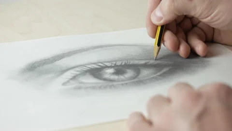 Draw on white paper with pencil Stock Footage 167290470