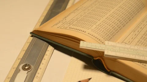Drawing and calculation tools vintage. In particular, an electronic calculato Vídeo Stock 99055939