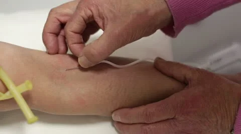 Drawing blood Stock Footage 22038114