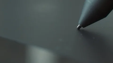 Drawing with a Digital Pen and Tablet Видео 97593010