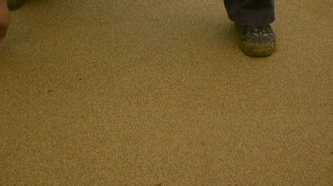 Drawing hearts in the sand Video stock 805879