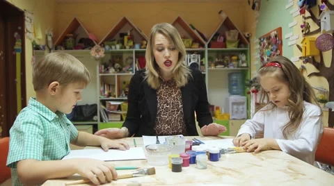 Drawing with kids in the creative Studio Stock Footage 59339056