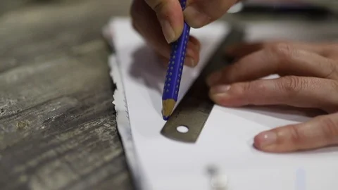 Drawing With Pencil Using Ruler.Карандаш с линейкой Stock Footage