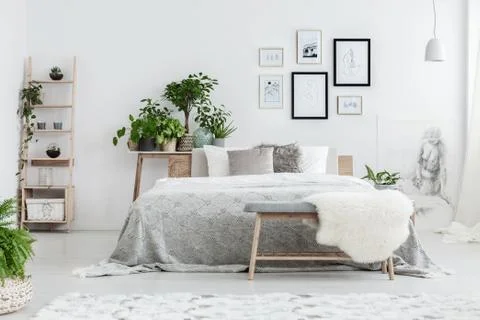 Drawings on the wall Stock-Fotos