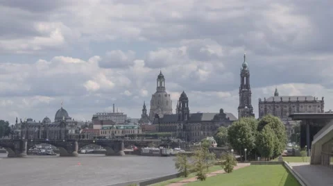 Dreden Skyline Hyperlapse Vídeos de archivo 61525330