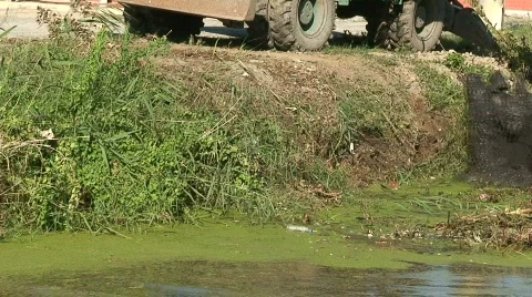 Dredging a canal 스톡 동영상 567974