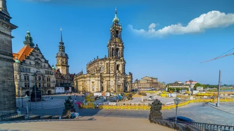 Dresden cathedral hyperlapse Video stock 123983287