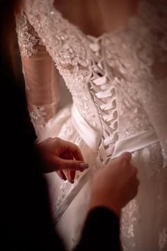 Dressing bride for wedding Foto stock