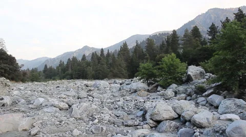 Dried up mountain river 動画素材 51998287