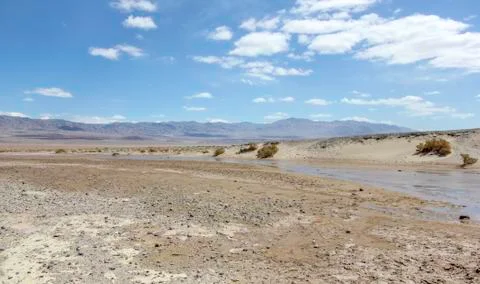 Dried river bed Stock-Fotos