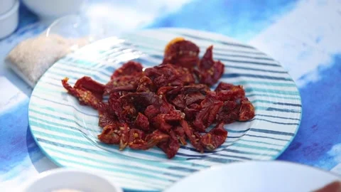 	dried tomatoes in a plate 스톡 동영상 133749162