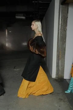  Dries van Noten backstage at Paris Fashion Week Autumn Winter 2019 Dries ... 스톡 사진