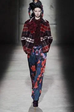  Dries Van Noten RTW Fall 2020 at Paris fashion Week Dries Van Noten RTW F... Stock Photos