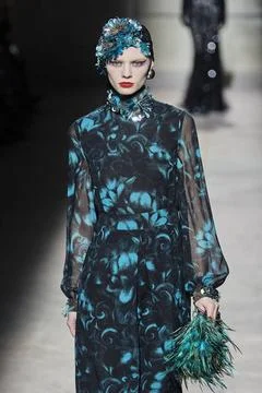  Dries Van Noten RTW Fall 2020 at Paris fashion Week Dries Van Noten RTW F... Foto stock