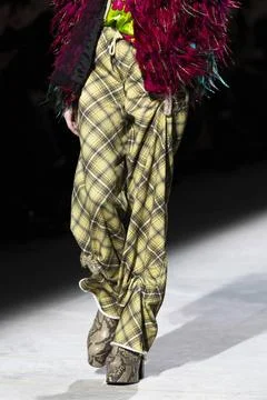  Dries Van Noten RTW Fall 2020 at Paris fashion Week Dries Van Noten RTW F... Foto stock