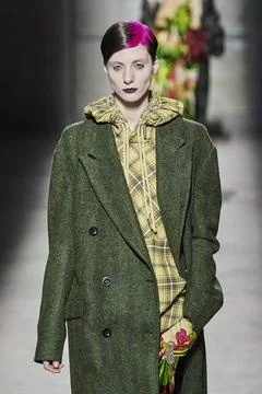  Dries Van Noten RTW Fall 2020 at Paris fashion Week Dries Van Noten RTW F... Foto stock