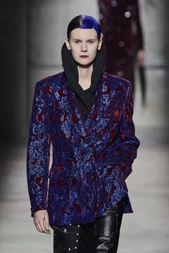  Dries Van Noten RTW Fall 2020 at Paris fashion Week Dries Van Noten RTW F... Foto stock
