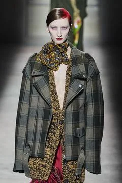  Dries Van Noten RTW Fall 2020 at Paris fashion Week Dries Van Noten RTW F... Foto stock