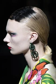  Dries Van Noten RTW Fall 2020 at Paris fashion Week Dries Van Noten RTW F... Foto stock