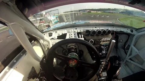 Drifting Car Pilot POV 動画素材 76752614