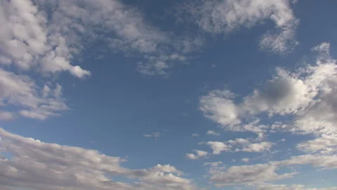 Drifting Clouds 库存影片 332816905