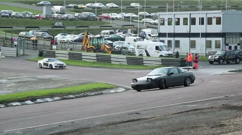 Drifting - Lydden Hill - Yellow Flag 库存影片 45229660