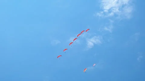 Drifting on paraglider in the blue sky. Video stock 241362864