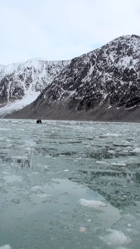 Drifting Through Icy Waters of Svalbard Glacier Video stock 321018419