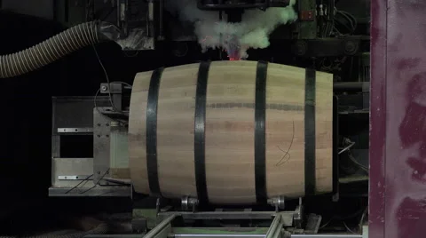 Drilling barrels barrels with machine Video stock 56927800