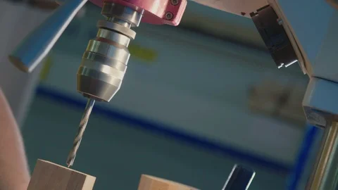 Drilling with drill machine Vídeo Stock 100327631