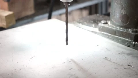 Drilling a hole with a drilling machine Video stock 137392251