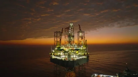 Drilling Mud Return Flow and Flow Sensor Paddle in the Rig Flowline Video stock 347333027