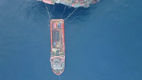 Drilling Mud Return Flow and Flow Sensor Paddle in the Rig Flowline 库存影片 347914484