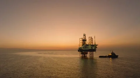 Drilling Mud Return Flow and Flow Sensor Paddle in the Rig Flowline Vidéo 348251447