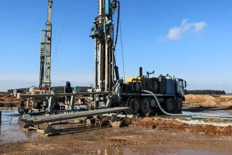 Drilling rig. Industry The device of deep wells for freezing soil. 스톡 사진