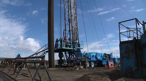 Drilling Rig Profile Stock-Footage 40699084