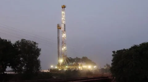 Drilling rig at sunset Stock-Footage 41371398