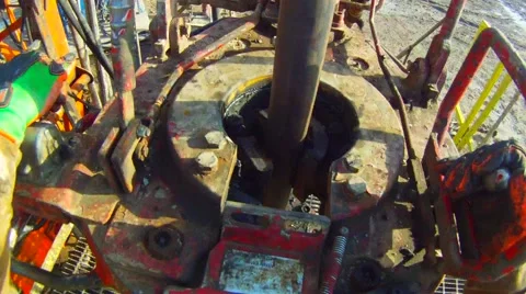 Drilling Rig worker POV of power tongs Stock-Footage 40366524