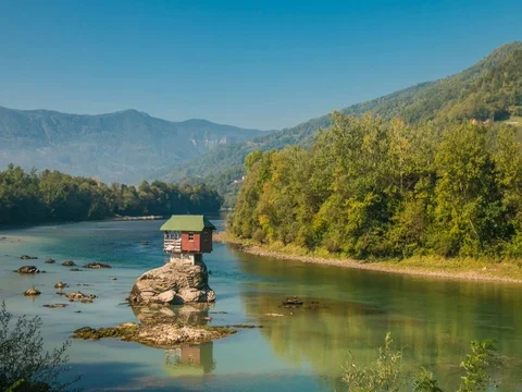 Drina river house - TimeLapse Stock Footage 115362947