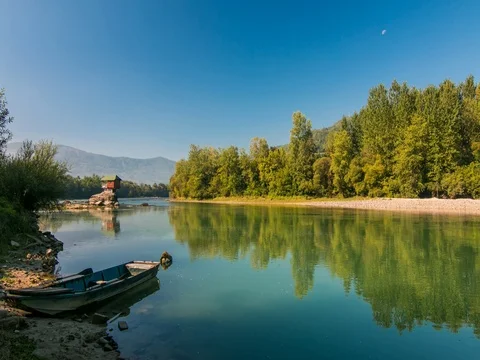 Drina river house - TimeLapse Stock Footage 115362995