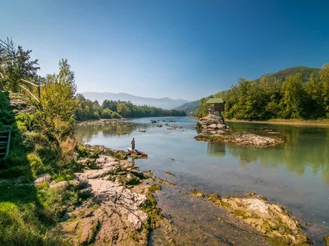 Drina river house - TimeLapse Stock Footage 115363077