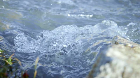 Drinking glacial water 2 Video stock 103963302