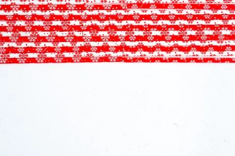 Drinking straws for party on white background. Top view of colorful paper str Fotos de archivo