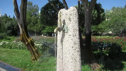 Drinking water fountain Video stock 137296853