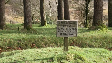 Drinking water sign, Dartmoor, Devon. Stock Footage 73524138