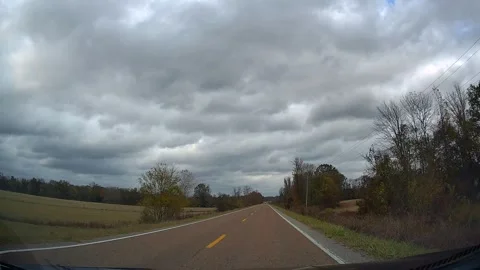 Drive in Savannah, TN Video stock 293264902