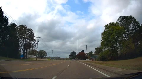 Drive in Savannah, TN Stock Footage 293265089