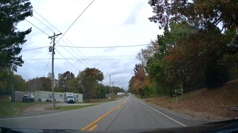 Drive in Savannah, TN Stock Footage 293268125