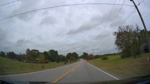 Drive in Savannah, TN Stock Footage 293268171